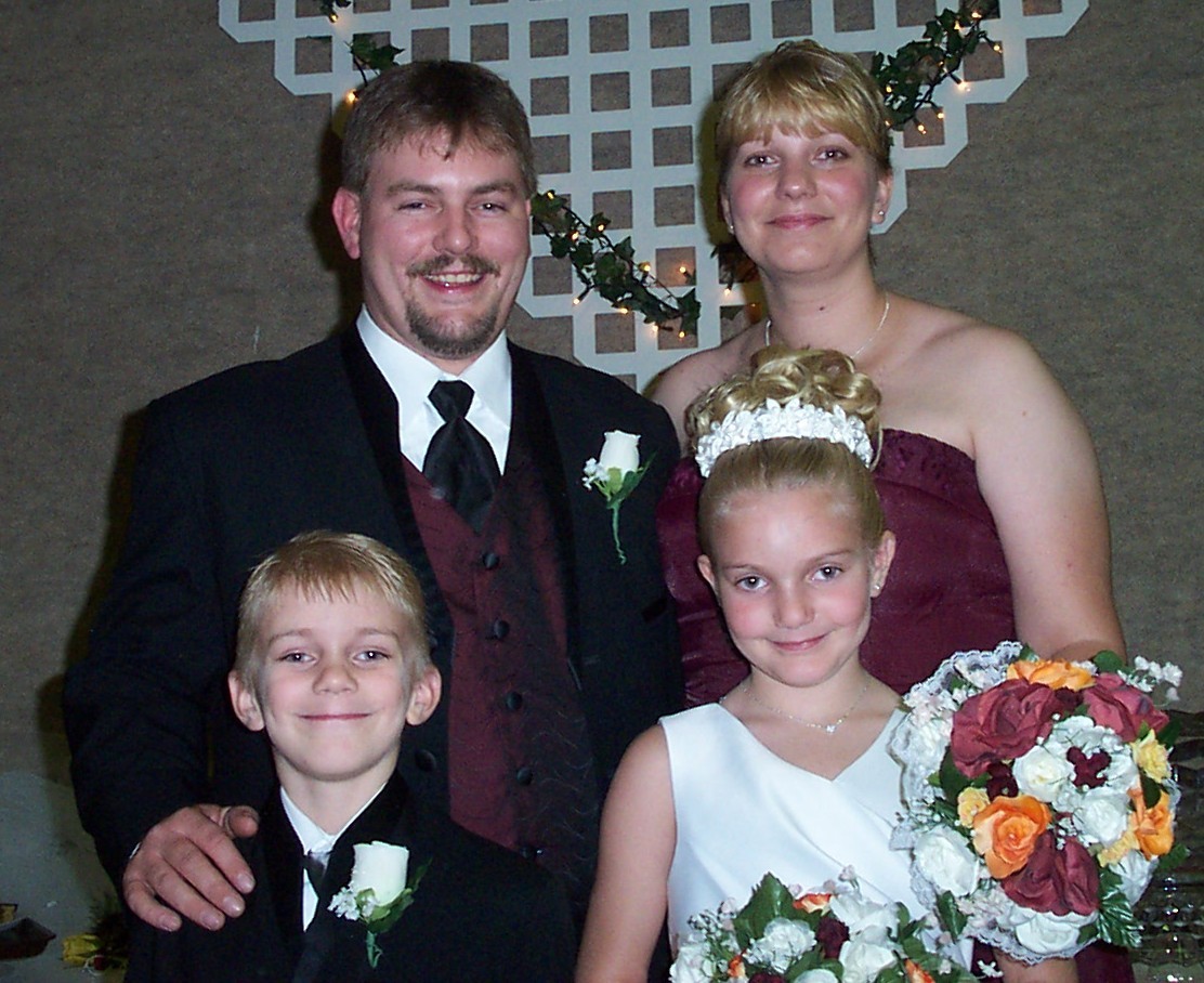 andyrobynfamily.jpg